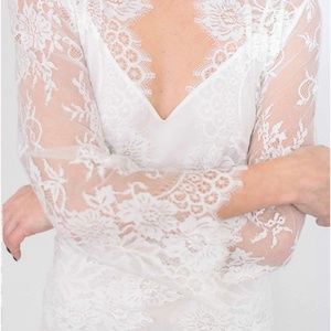 SWAN QUEEN LONG BRIDAL LACE ROBE GOWN WITH SCALLOPED TRAIN IN IVORY